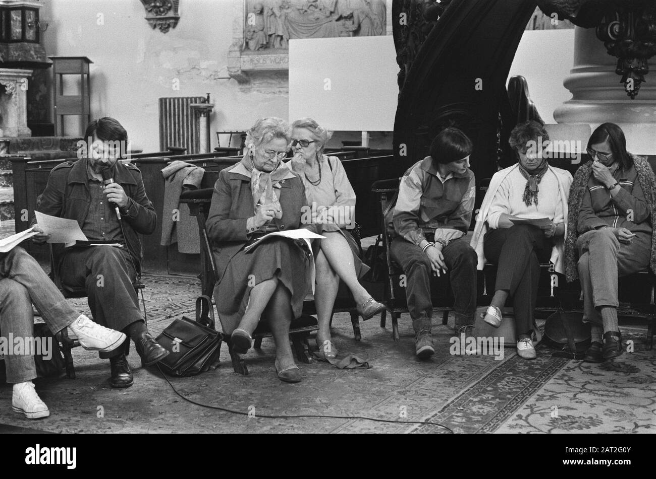 La prière et Le Jeûne à Moïse et à Aaron Church à Adam ont commencé comme soutien au peuple d'El Salvador. Irene et Mme Klompe Date: 4 avril 1982 lieu: Amsterdam, Noord-Holland mots clés: Événements Nom personnel: Irene, princesse Banque D'Images