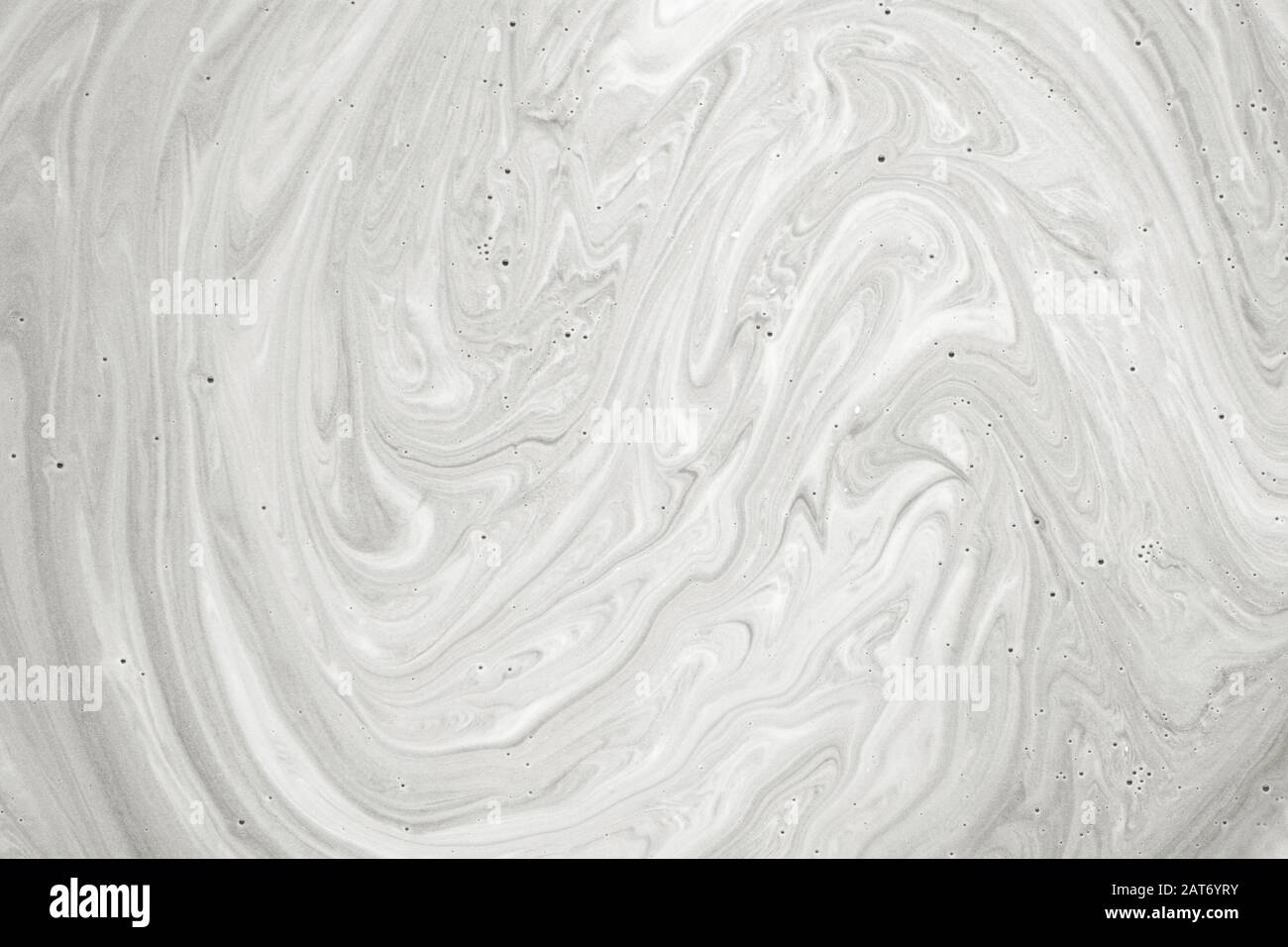 encre blanche mélangeant l'arrière-plan de peinture à l'aquarelle abstraite ou naturelle, l'art fluide Banque D'Images