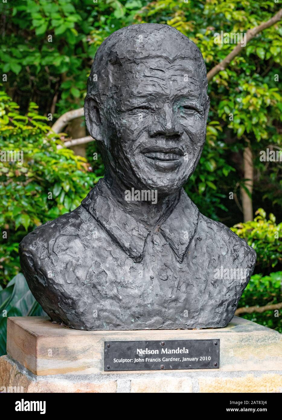 Statue de Nelson Mandela, Kirstenbosch National Botanical Garden, Cape Town, Afrique du Sud Banque D'Images