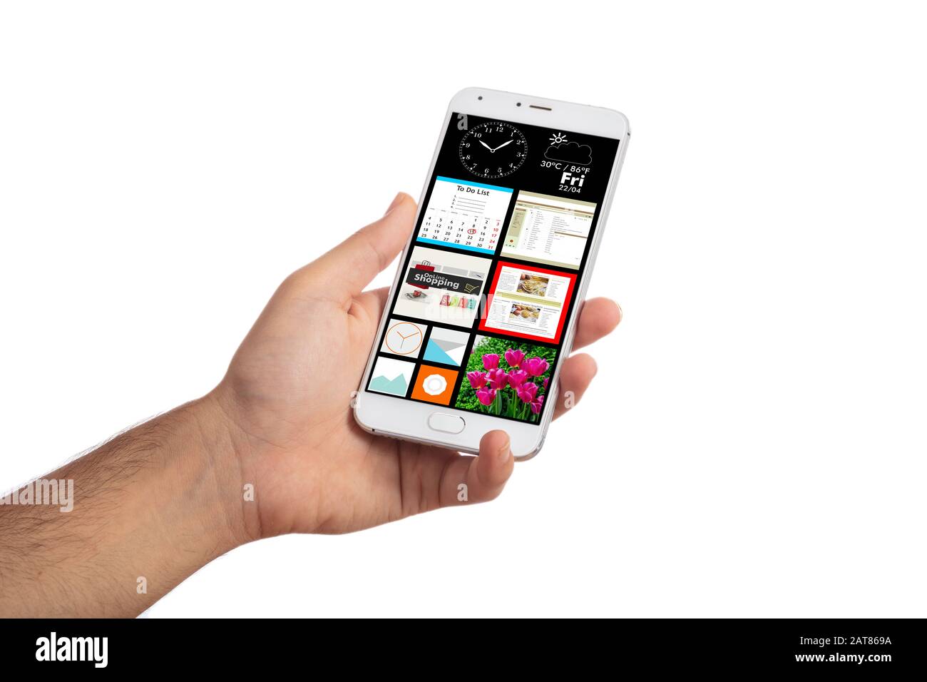 Application smartphone, téléphone portable à main isolée sur fond blanc, applications à l'écran Banque D'Images