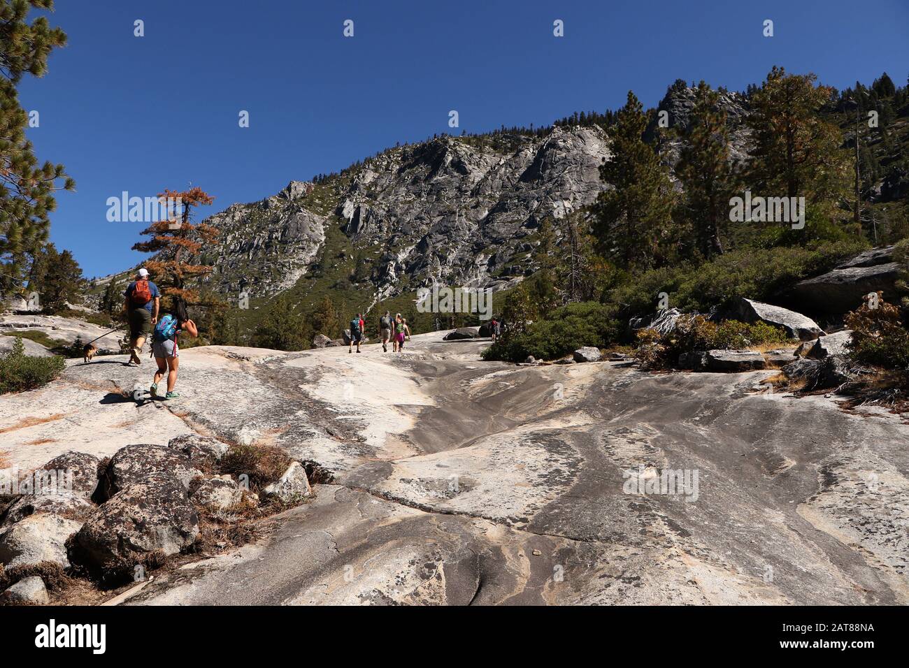 Pyramid Peak Trail Vallée Glaciaire Eldorado National Forest Californie Banque D'Images
