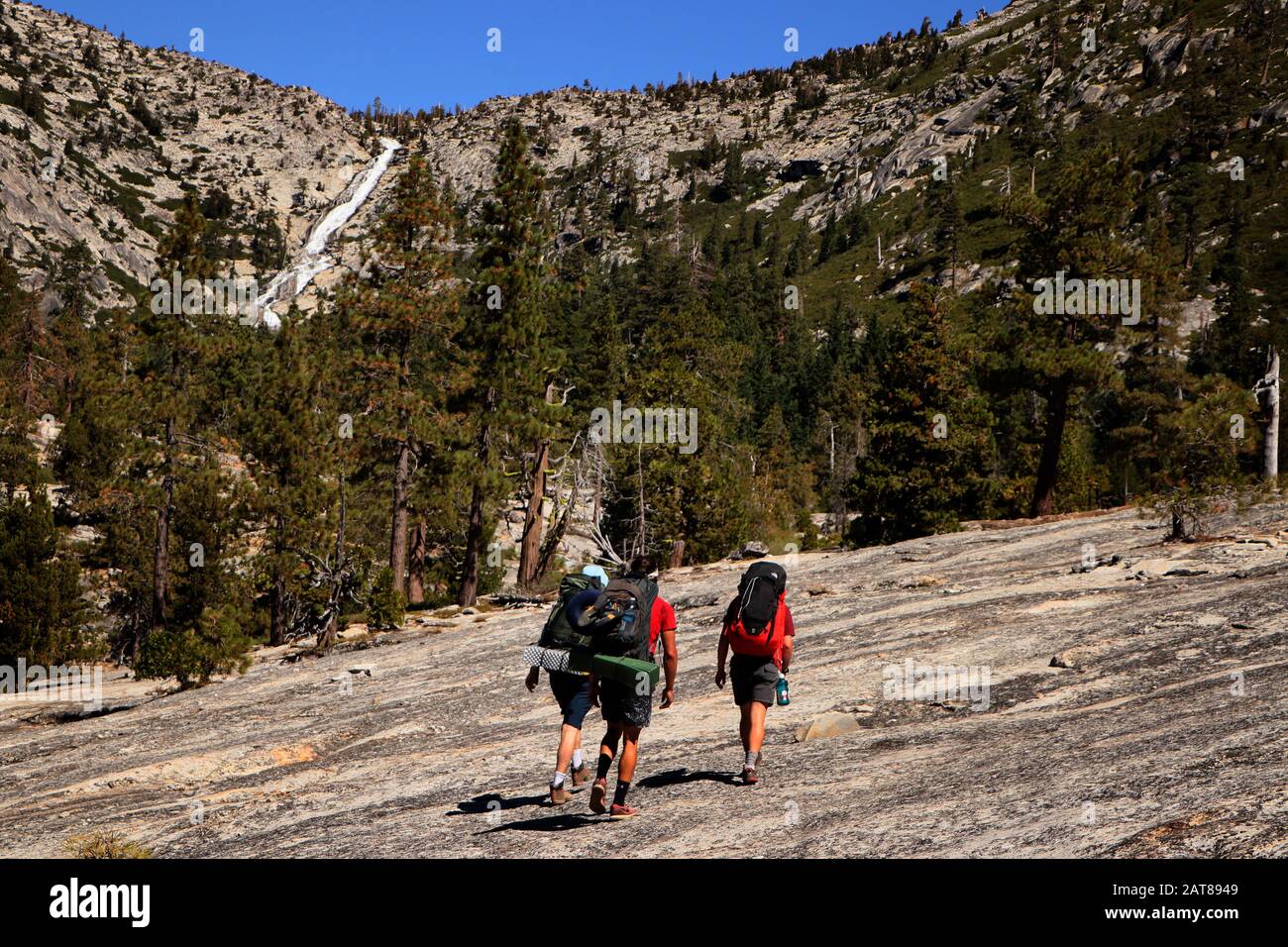 Pyramid Peak Trail Vallée Glaciaire Eldorado National Forest Californie Banque D'Images