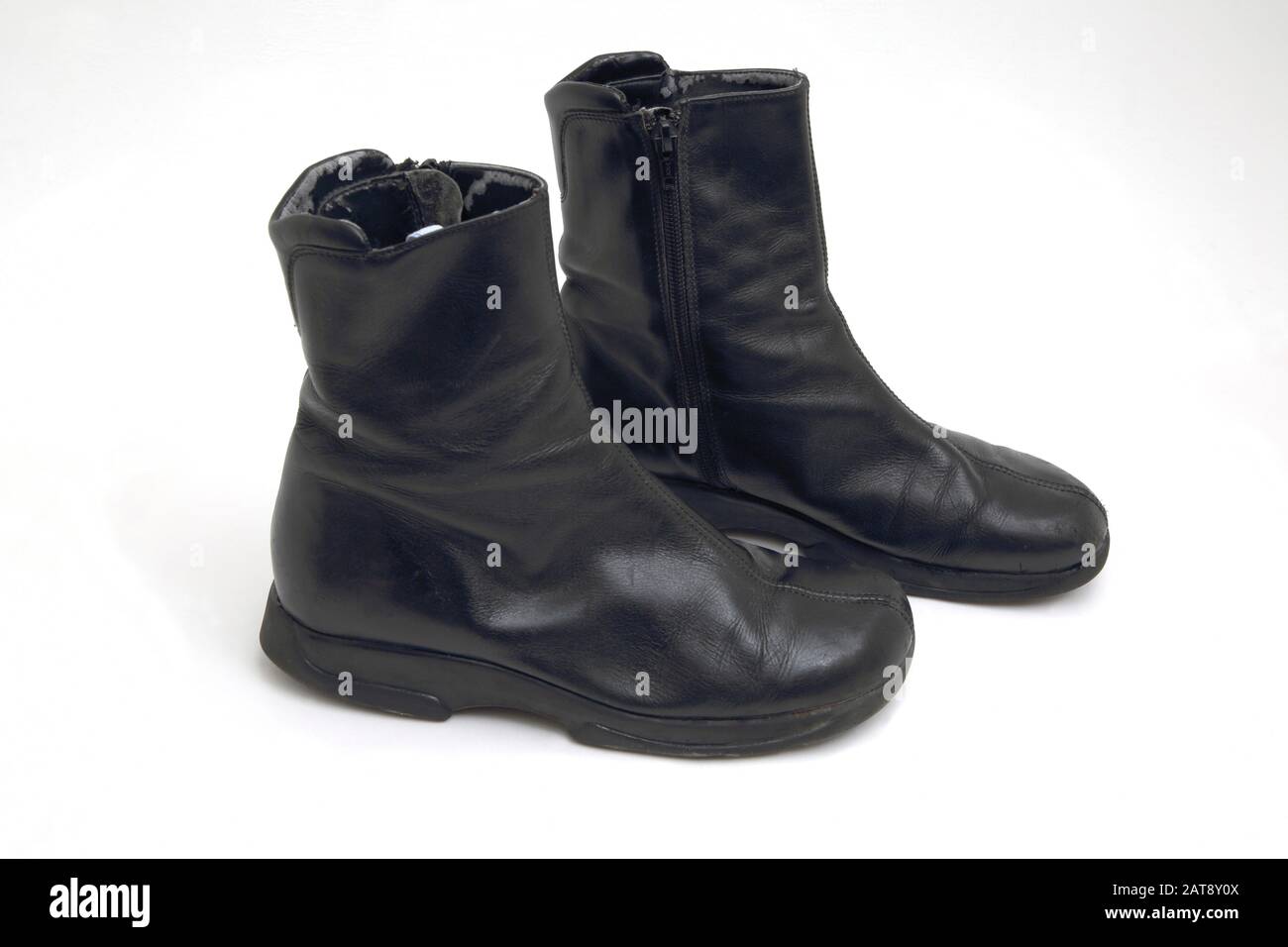 Zip up boots Banque de photographies et d'images à haute résolution - Alamy