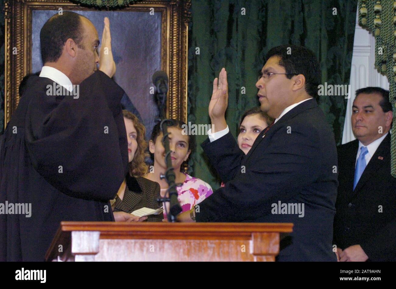 Austin, Texas: Cérémonie d'assermentation de Victor Carillo, chef hispanique de la Texas Railroad Commission au Texas Capitol. 5 Janvier 2005 ©Bob Daemmrich / Banque D'Images