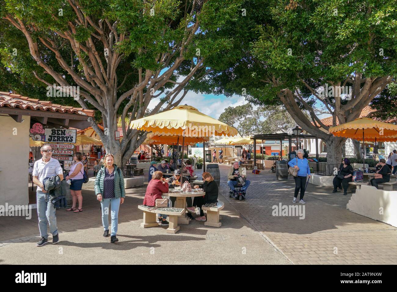 Seaport Village, centre commercial et de restauration au bord de l'eau à côté de la baie de San Diego, dans le centre-ville de San Diego, célèbre attraction touristique de voyage. Californie. ÉTATS-UNIS. . 13 juillet 2019 Banque D'Images