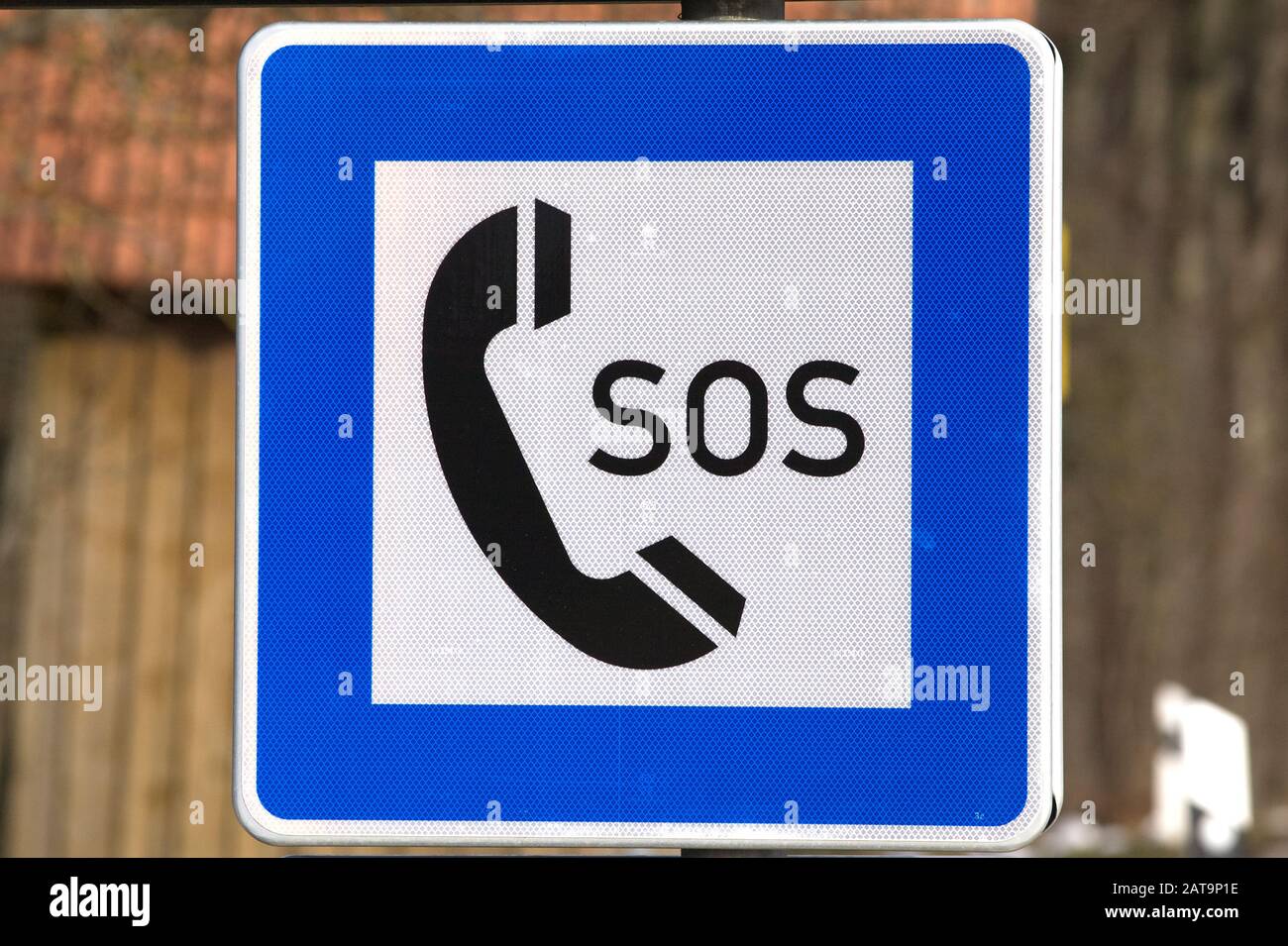 Panneau de téléphone urgence SOS pour obtenir de l'aide en allemagne Banque D'Images