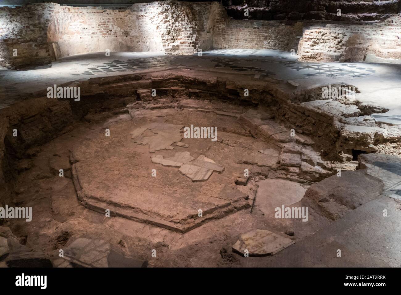 La zone archéologique souterraine du Duomo à Milan, en Italie Banque D'Images