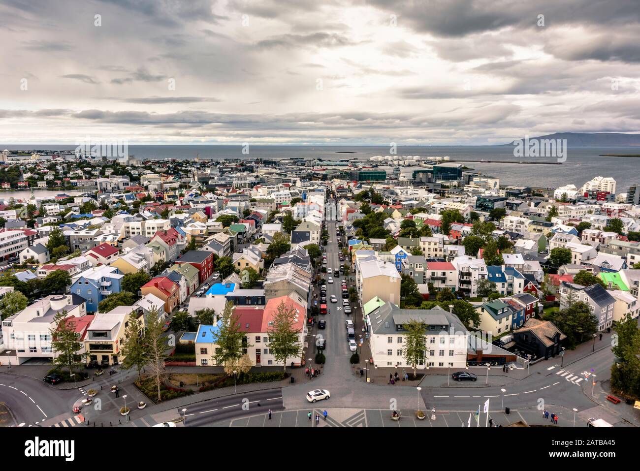 Reykjavik, ISLANDE - 29 AOÛT 2019 : vue aérienne du centre-ville de Reykjavik depuis Hallgrimskirkja Banque D'Images