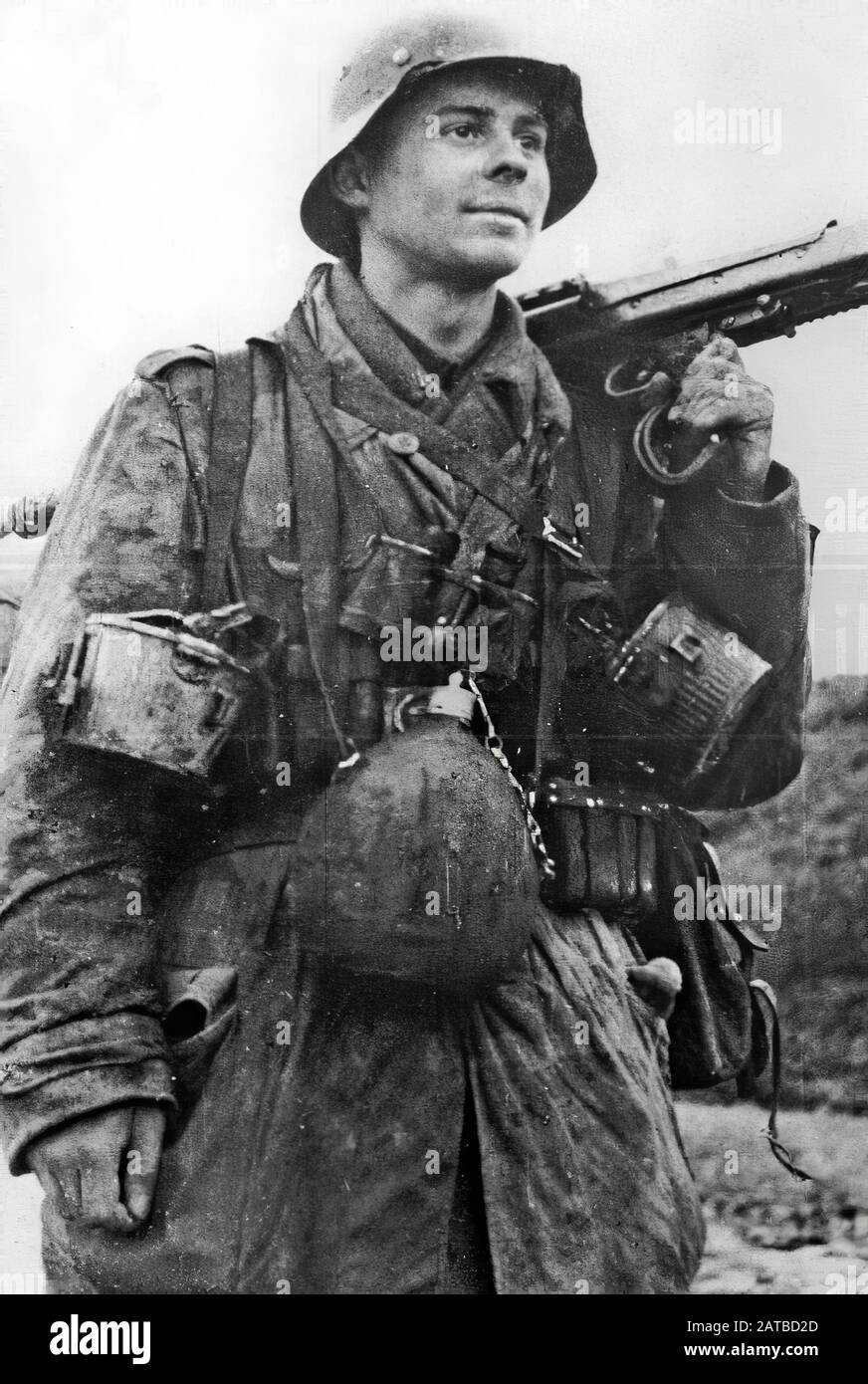 Soldat allemand MG-42 mitrailleur Italie Banque D'Images