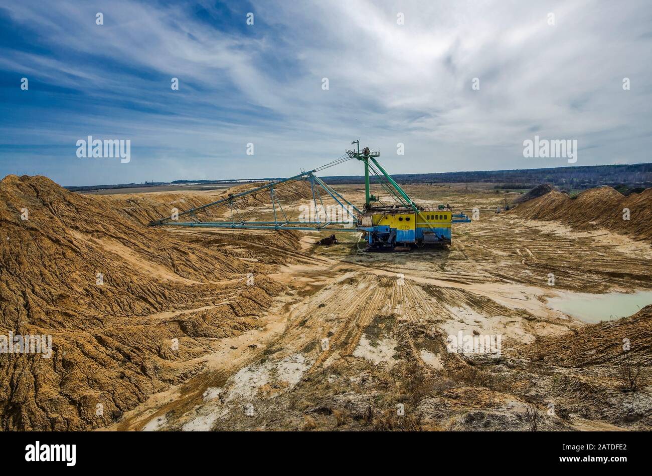 Pelles hydrauliques pour gros appareils à ciel ouvert, développement de ressources minérales, excavation de pelles hydrauliques, métallurgie en Ukraine Banque D'Images