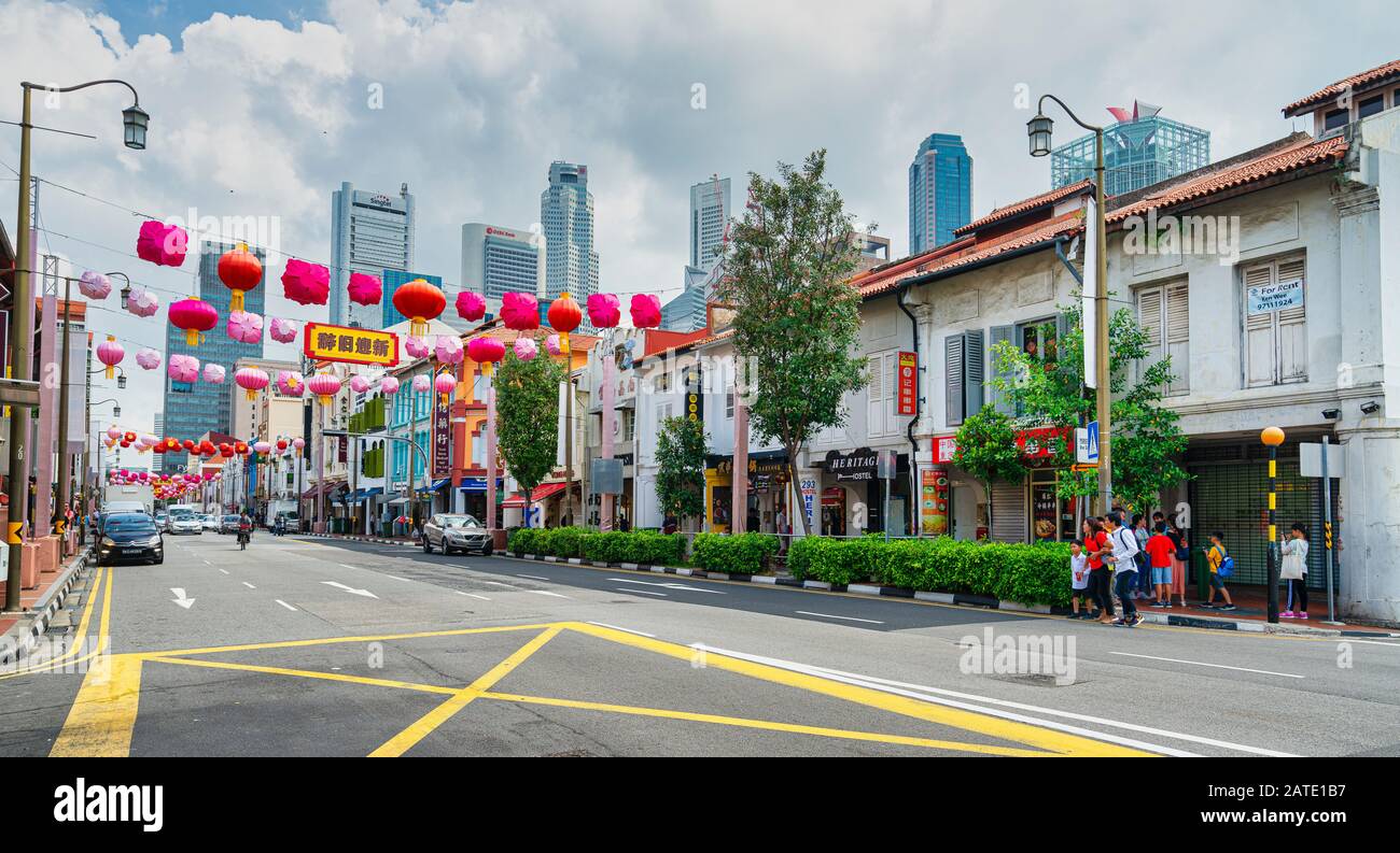 Singapour. Janvier 2020. Les décorations pour le nouvel an chinois dans les rues de Chinatown Banque D'Images