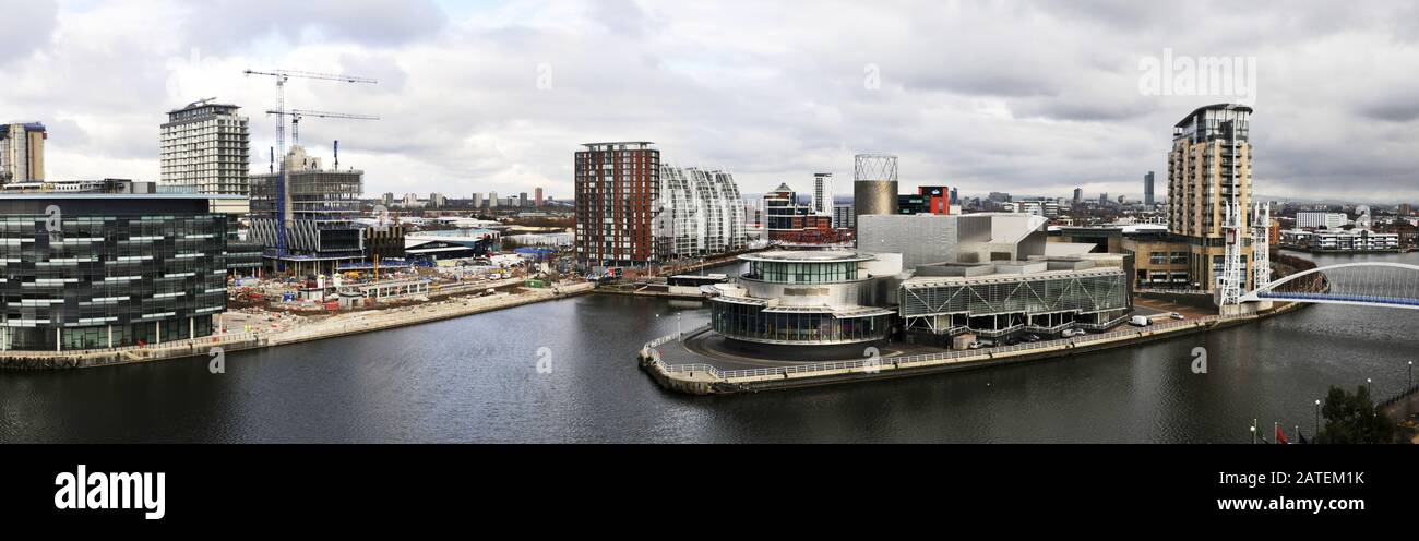 Autour du Royaume-Uni - vue panoramique sur les quais de Salford capturés en mars 2017 Banque D'Images