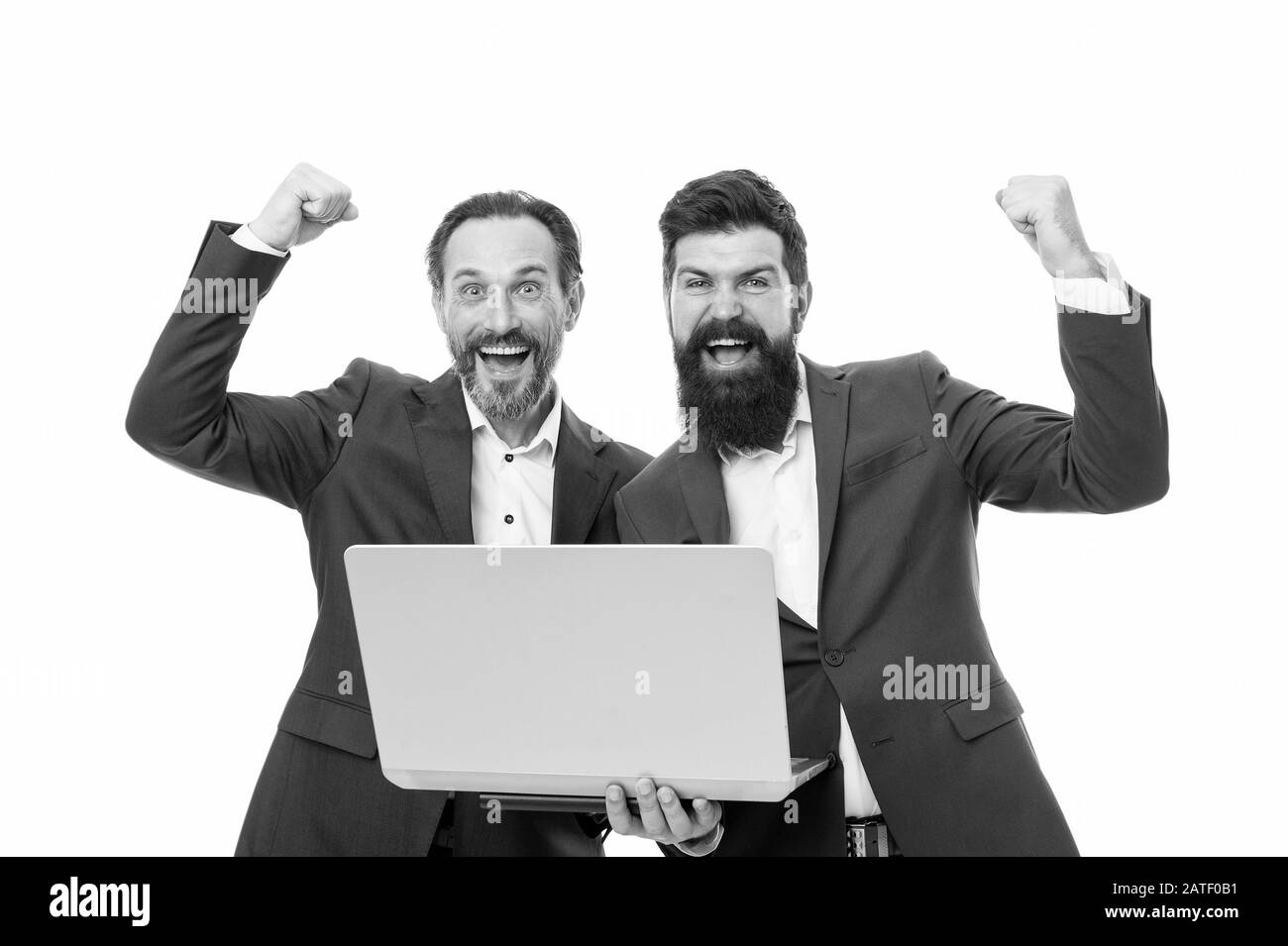 But commercial. L'optimisation des moteurs de recherche. Développeur Web. Les hommes travaillant à l'ordinateur portable. Pages Web contenu facilement détectable à la recherche. Site Web concept. Facteurs de succès SEO. L'esprit d'entreprise en ligne. Banque D'Images