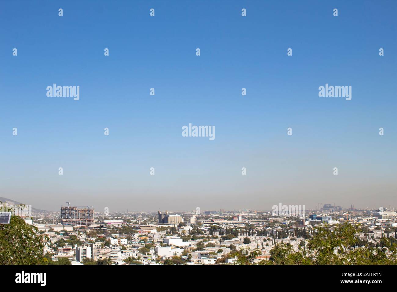 Vue des progrès de la pollution dans la ville de Monterrey, au Mexique Banque D'Images