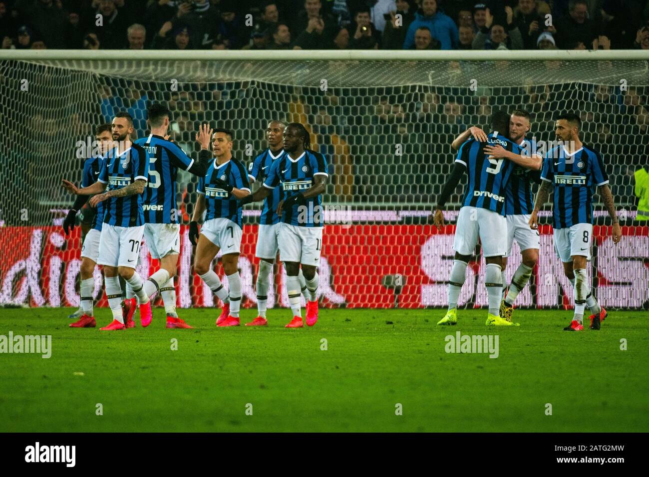 Udine, Italie, 02 févr. 2020, entre célébration le but pendant Udinese Calcio vs FC Internazionale - série italienne UN match de football - crédit: LPS/Alessio Marini/Alay Live News Banque D'Images