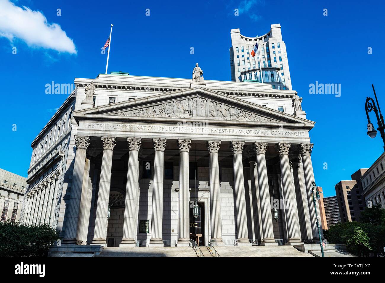 Façade du nouveau bâtiment de la Cour suprême de l'État de New York à Manhattan à New York City, USA Banque D'Images