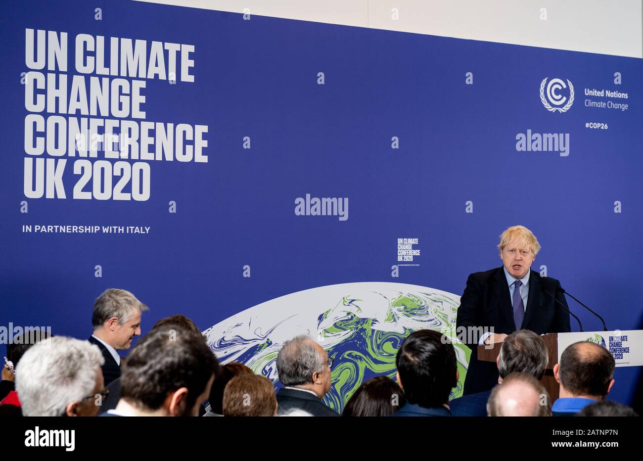 Le Premier ministre Boris Johnson lors du lancement du prochain sommet sur le climat de l'ONU au Science Museum, à Londres. Banque D'Images