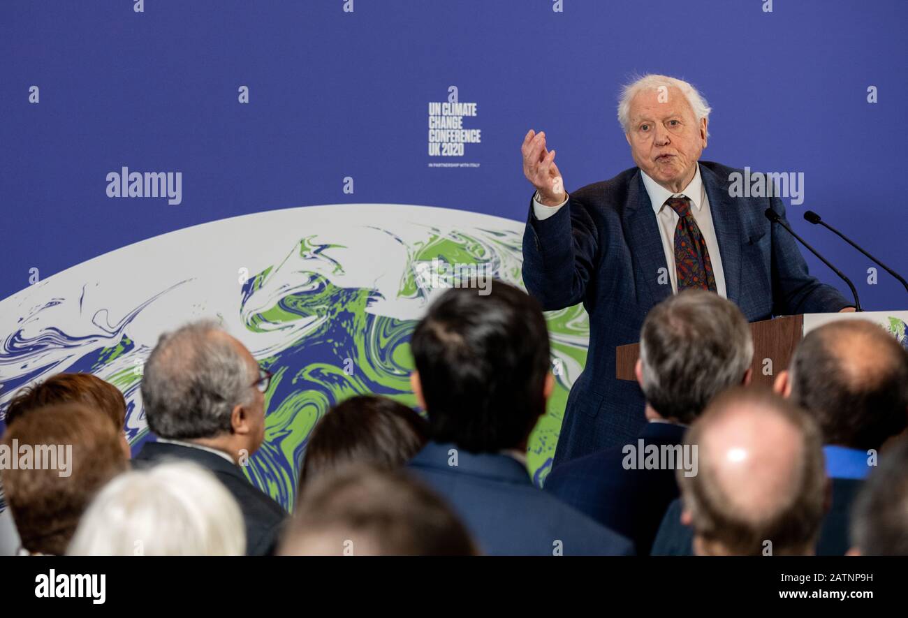 Sir David Attenborough lors du lancement du prochain sommet sur le climat de l'ONU du COP26 au Science Museum de Londres. Banque D'Images