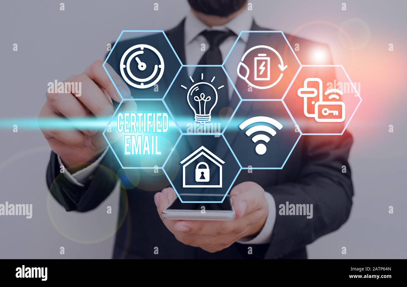 E-Mail Certifié Pour L'Écriture Manuscrite. E-mail photo conceptuel dont l'envoi est certifié par un tiers neutre Banque D'Images