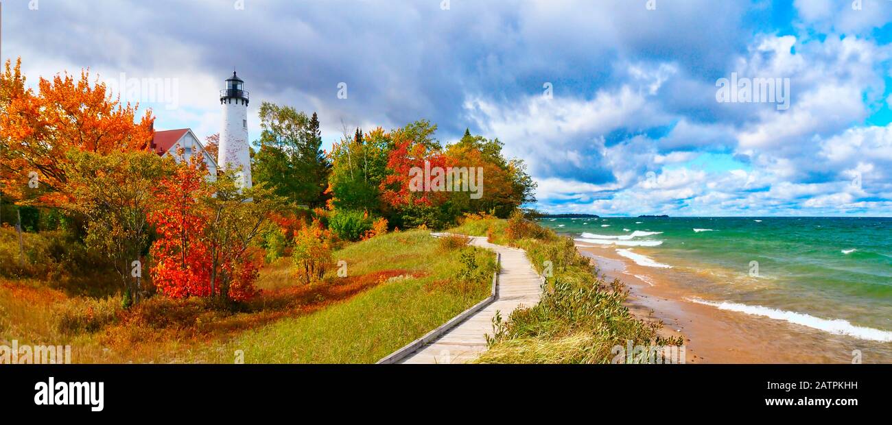 Phare De Point Iroquois, Upper Penninsula, Brimley, Michigan, États-Unis Banque D'Images