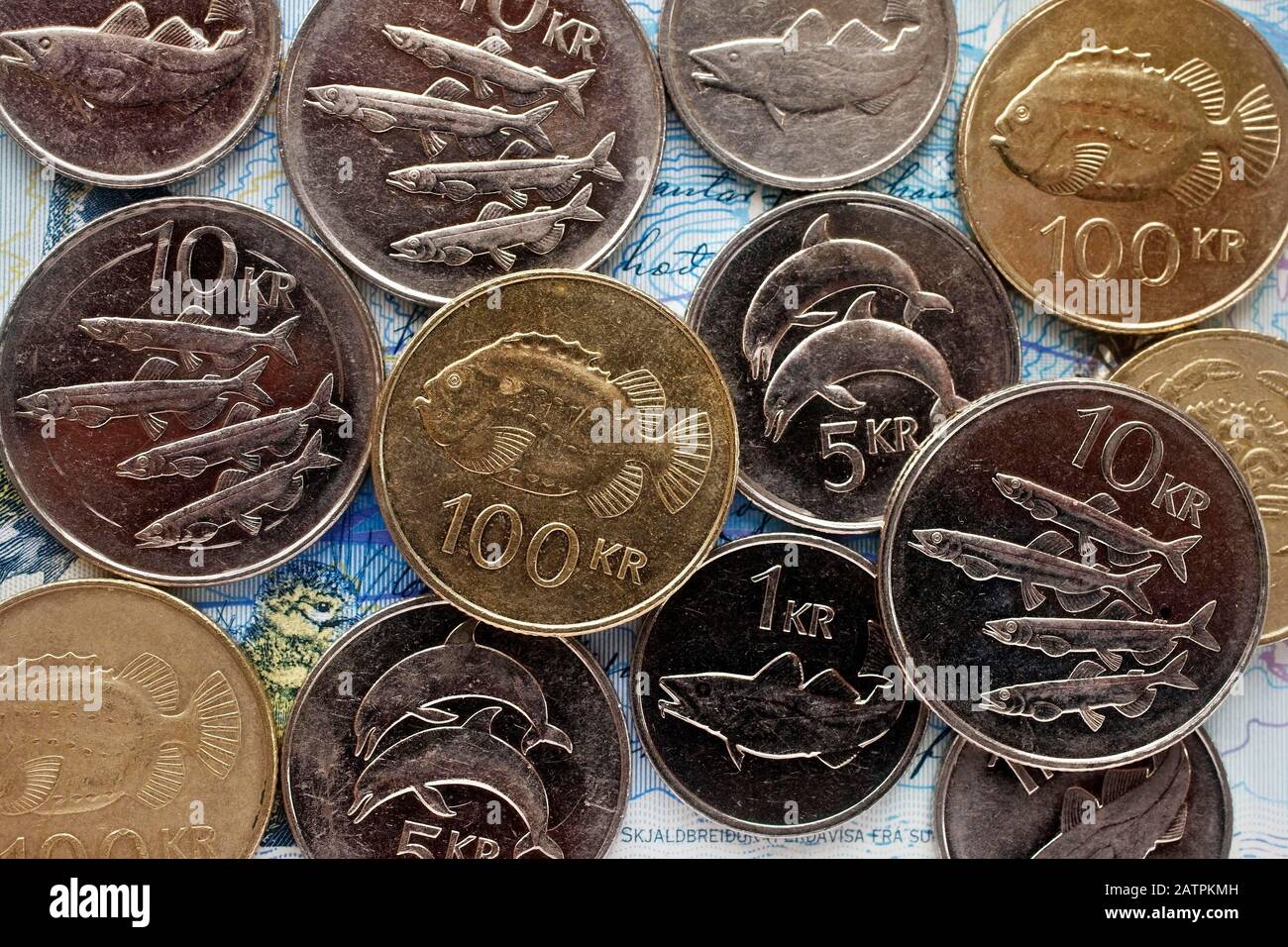 Couronne islandaise, monnaie, pièces de monnaie avec les poissons et les animaux de la mer, de l'Islande Banque D'Images