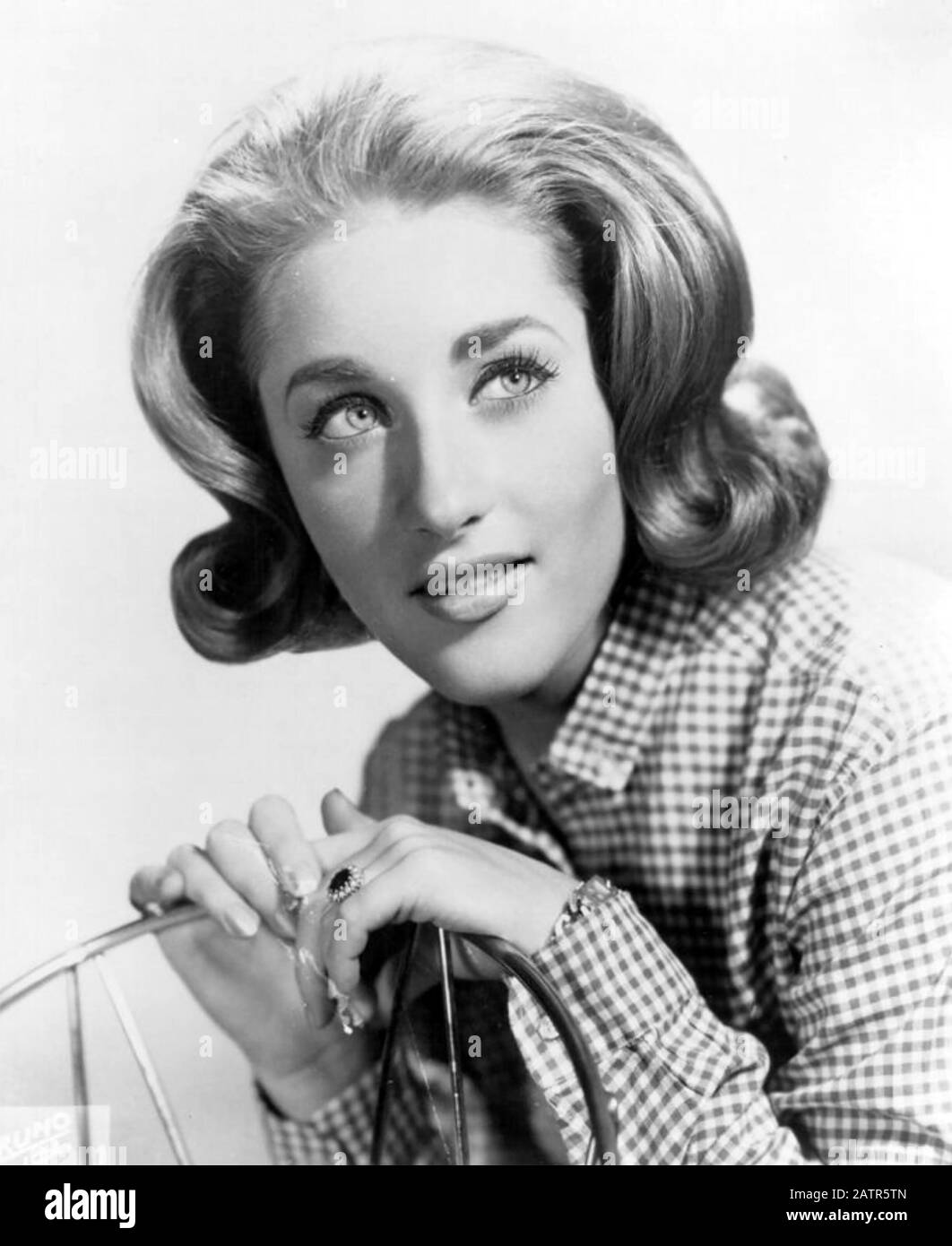 Lesley GORE (1946-2015) photo promotionnelle du chanteur/compositeur américain vers 1964 Banque D'Images