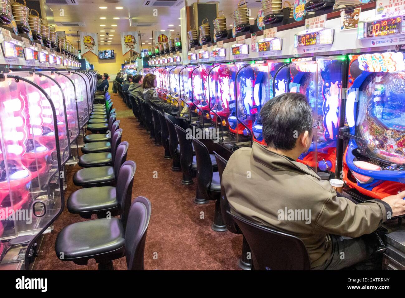Salon Pachinko, Kyoto, Japon Banque D'Images