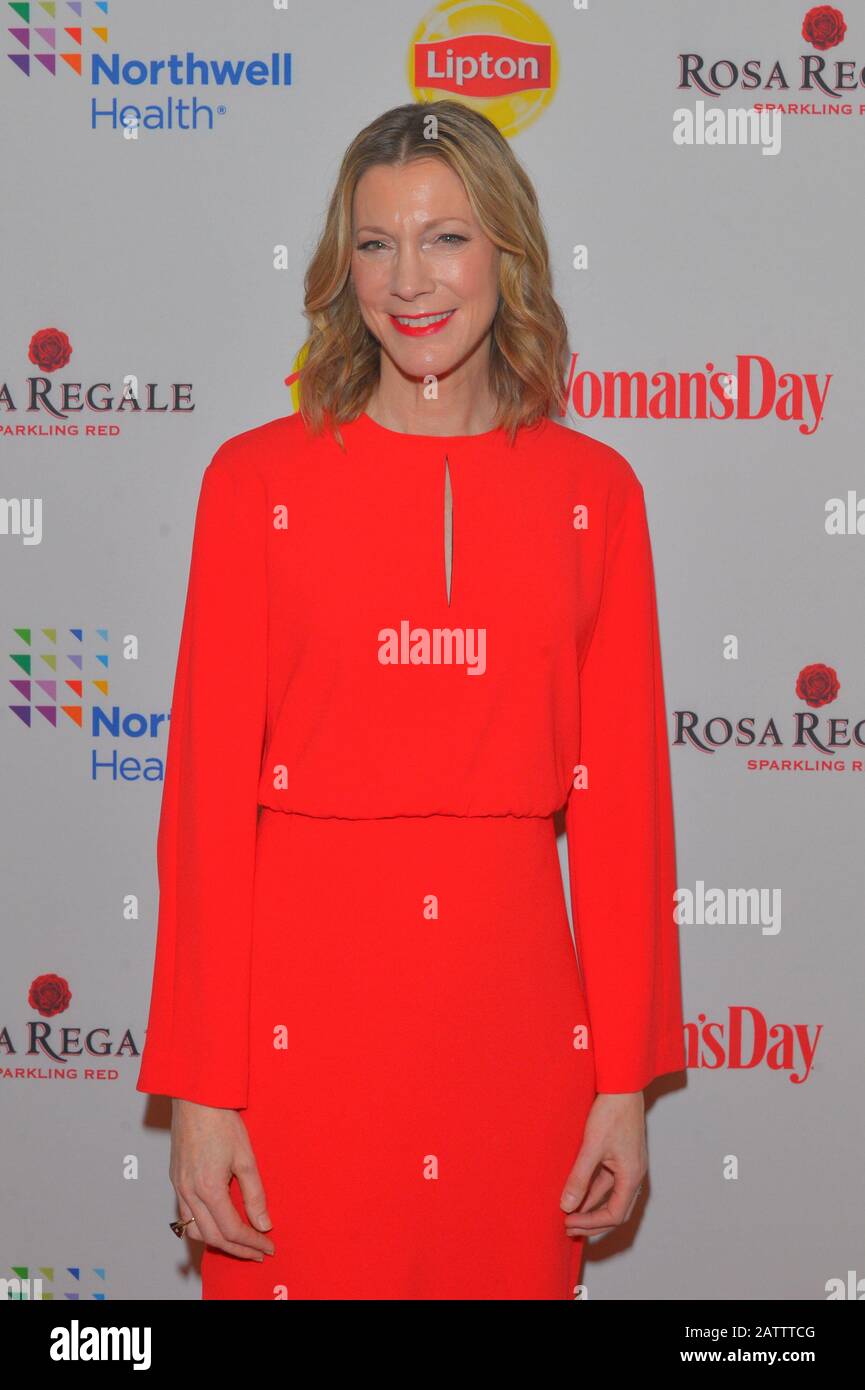 New YORK, NY - FÉVRIER 04: Susan Spencer assiste à la Journée de la femme pour célébrer la 17ème édition annuelle des Red Dress Awards le 04 février 2020 à New York. Banque D'Images