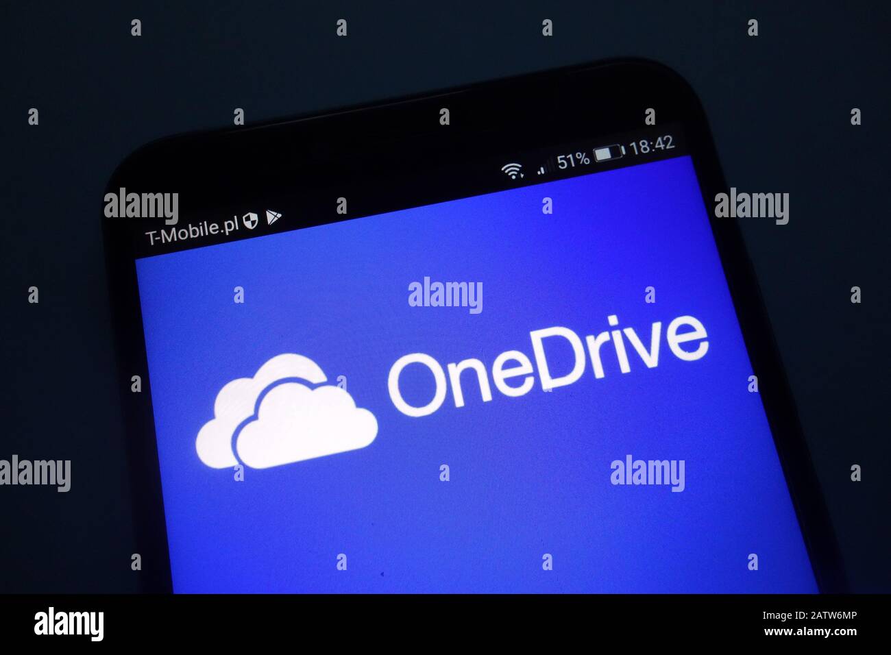Logo OneDrive sur smartphone Banque D'Images