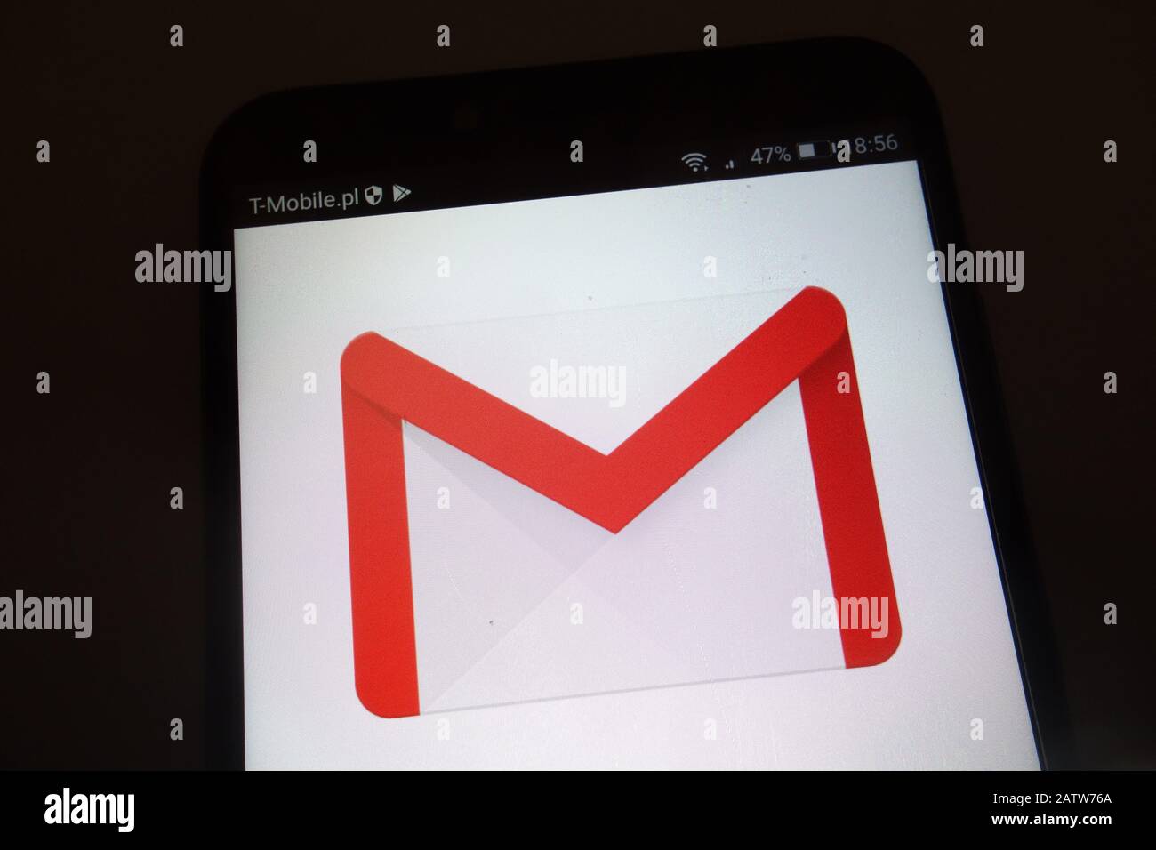 Logo Gmail sur smartphone Banque D'Images
