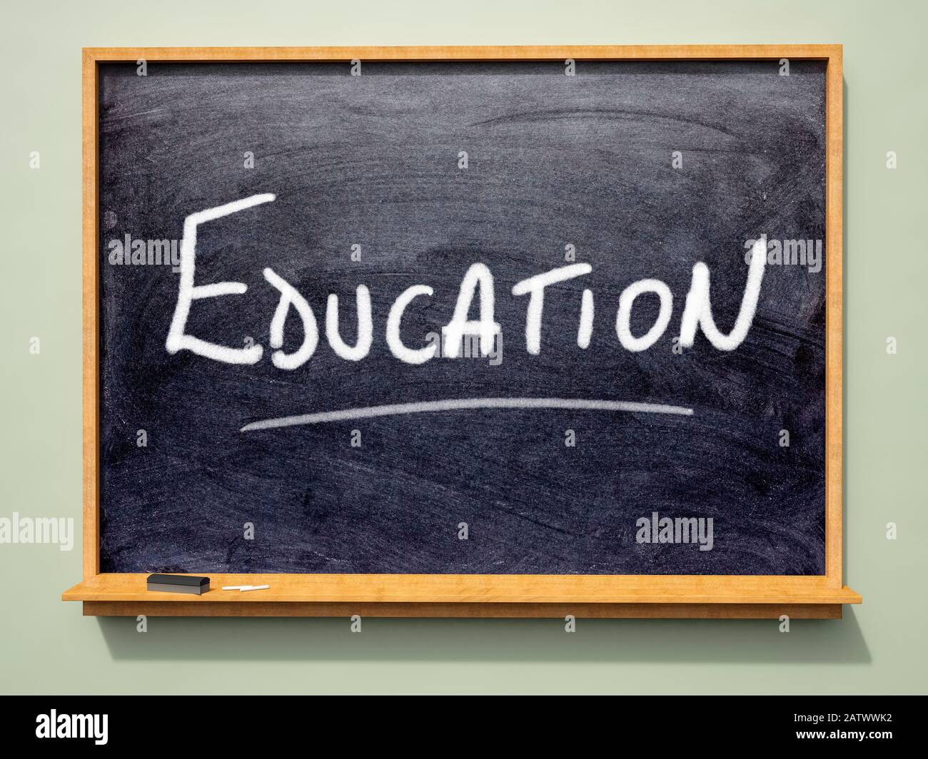 Tableau noir de l'école avec "Education" écrit dessus Banque D'Images
