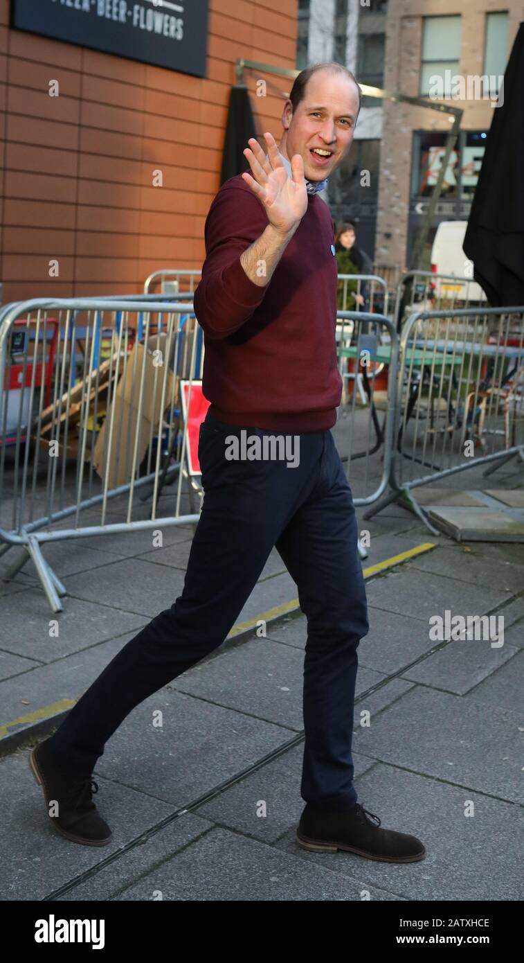 Le duc de Cambridge part après le lancement Des Week-Ends de Heist Bank à Paddington, Londres. Photo PA. Date De L'Image: Mercredi 5 Février 2020. Les Week-Ends Heads Up verront chaque équipe de football de l'autre côté de la Premier League, de la Ligue anglaise de football, De la Ligue nationale, de la Super League féminine Barclays, Du championnat FA pour femmes et De la Ligue nationale des femmes FA consacrer leurs matchs à l'œuvre de charité Heads Up Voir l'histoire de l'AP ROYAL Cambridge. Crédit photo devrait lire: Philip Toscano/PA Wire Banque D'Images