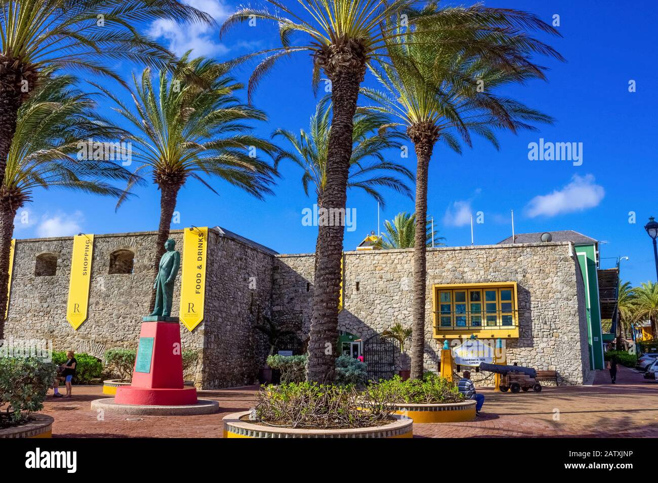 Willemstad, Curaçao, Pays-Bas - 5 Décembre 2019 : Cannon Au Fort Rif, Willemstad, Curaçao, Caraïbes Banque D'Images