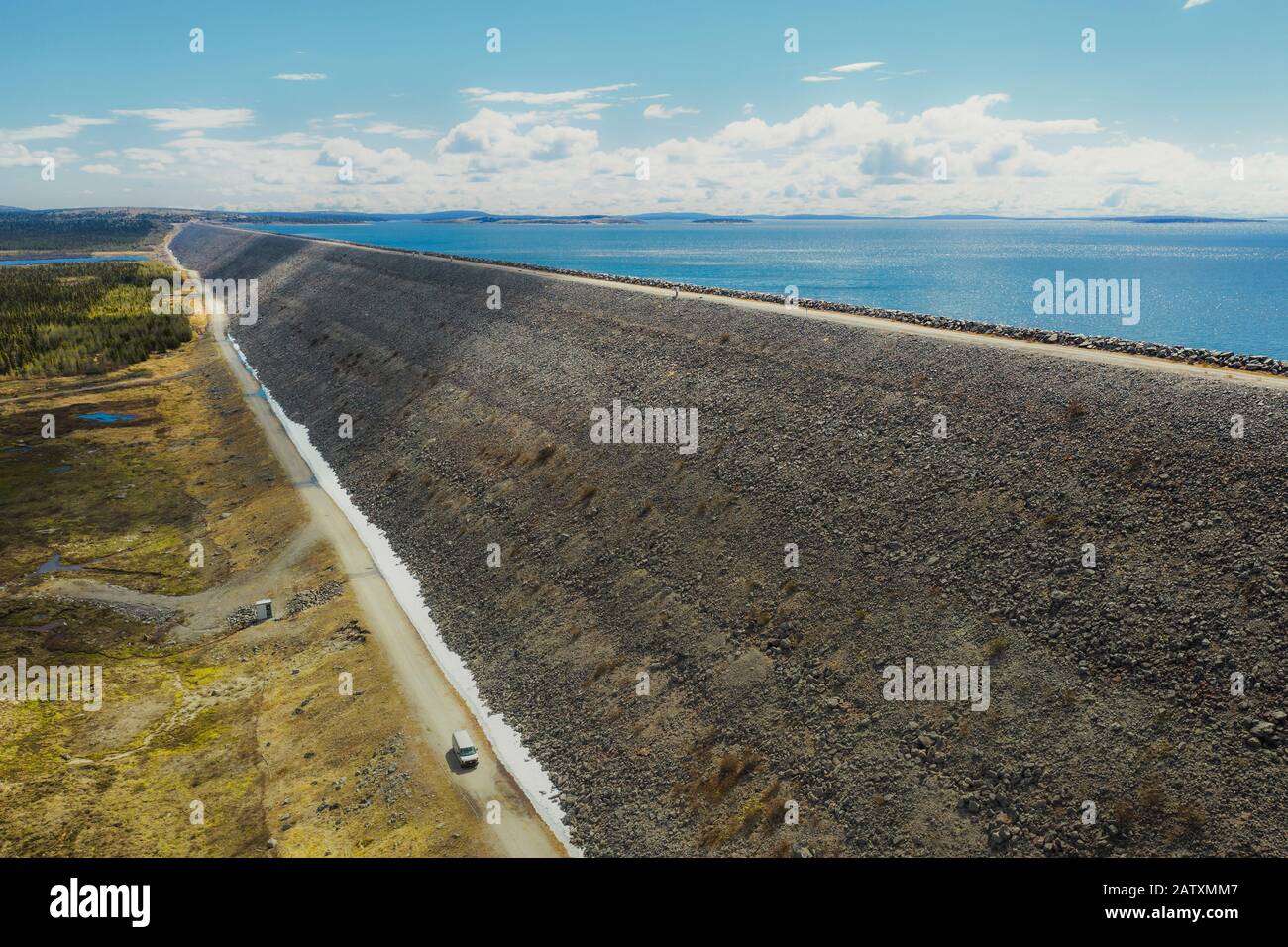 Réservoir de Caniapiscau au bout de la route Trans-Taiga, Québec Banque D'Images