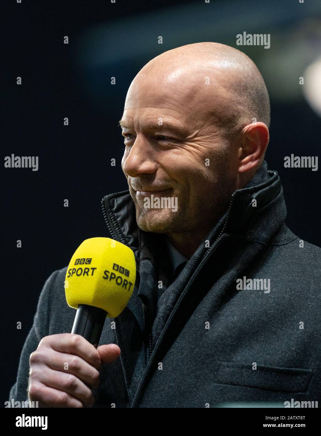 BBC Pundit Alan Shearer lors du 4ème match de replay de la FA Cup entre Oxford United et Newcastle United au stade de Kassam, Oxford, Angleterre on Banque D'Images