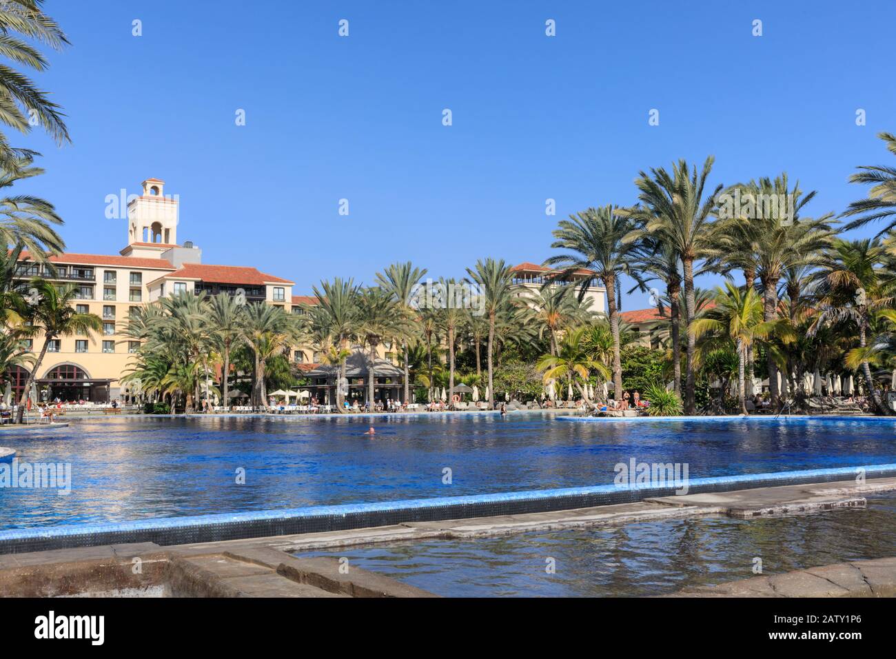 Vue Sur La Piscine De L'Hôtel Lopesan Costa Meloneras, Maspalomas, Gran Canaria, Îles Canaries Banque D'Images