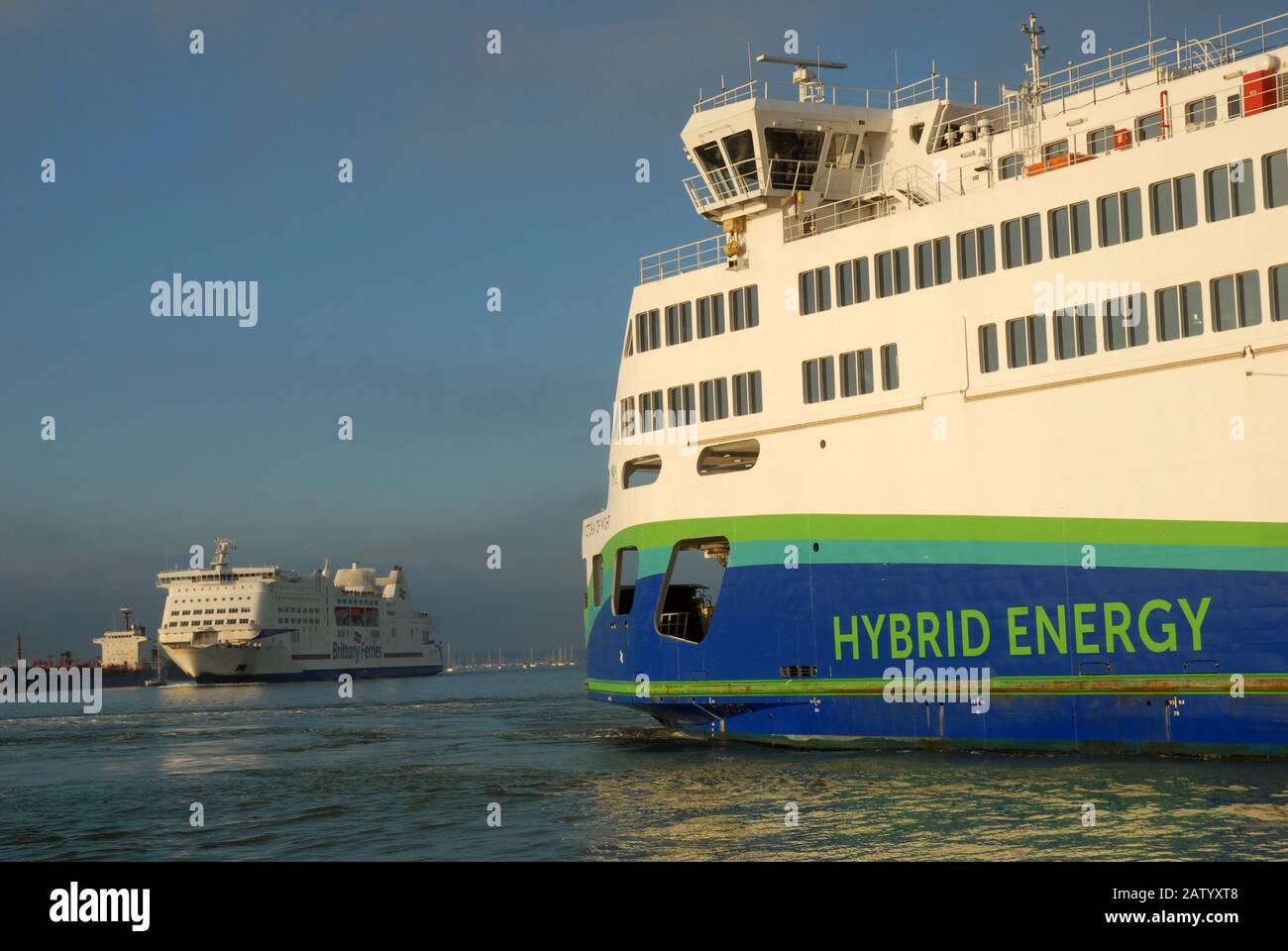 Ferry Pour Voitures Isle Of Wight « Victoria Of Wight » À L'Entrée Du Port De Portsmouth, Portsmouth, Hampshire, Angleterre, Royaume-Uni. Banque D'Images