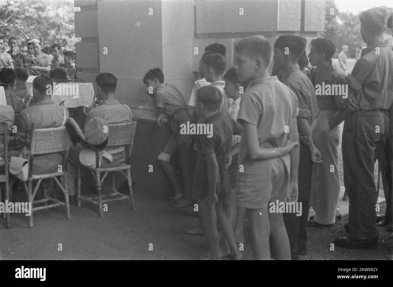 Compétitions Sportives Au Deca Sports Musical Performance De Prince Bernhard Chapel Date : 7 Décembre 1946 Lieu : Bogor, Indonésie, Antilles Néerlandaises Banque D'Images