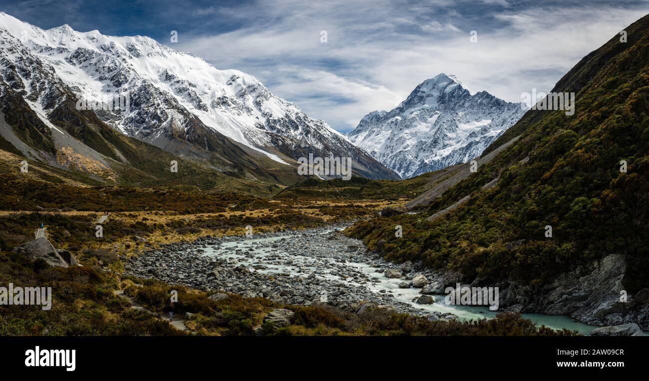 Vue le long de la vallée de Hooker, sur le sentier qui mène à Aoraki, Mont Cook en Nouvelle-Zélande. Banque D'Images