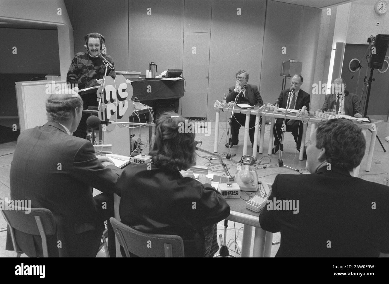 NCRV radio quiz Lord and Master, Command Voice Date : 1 décembre 1988 Nom De La Personne : vote Banque D'Images