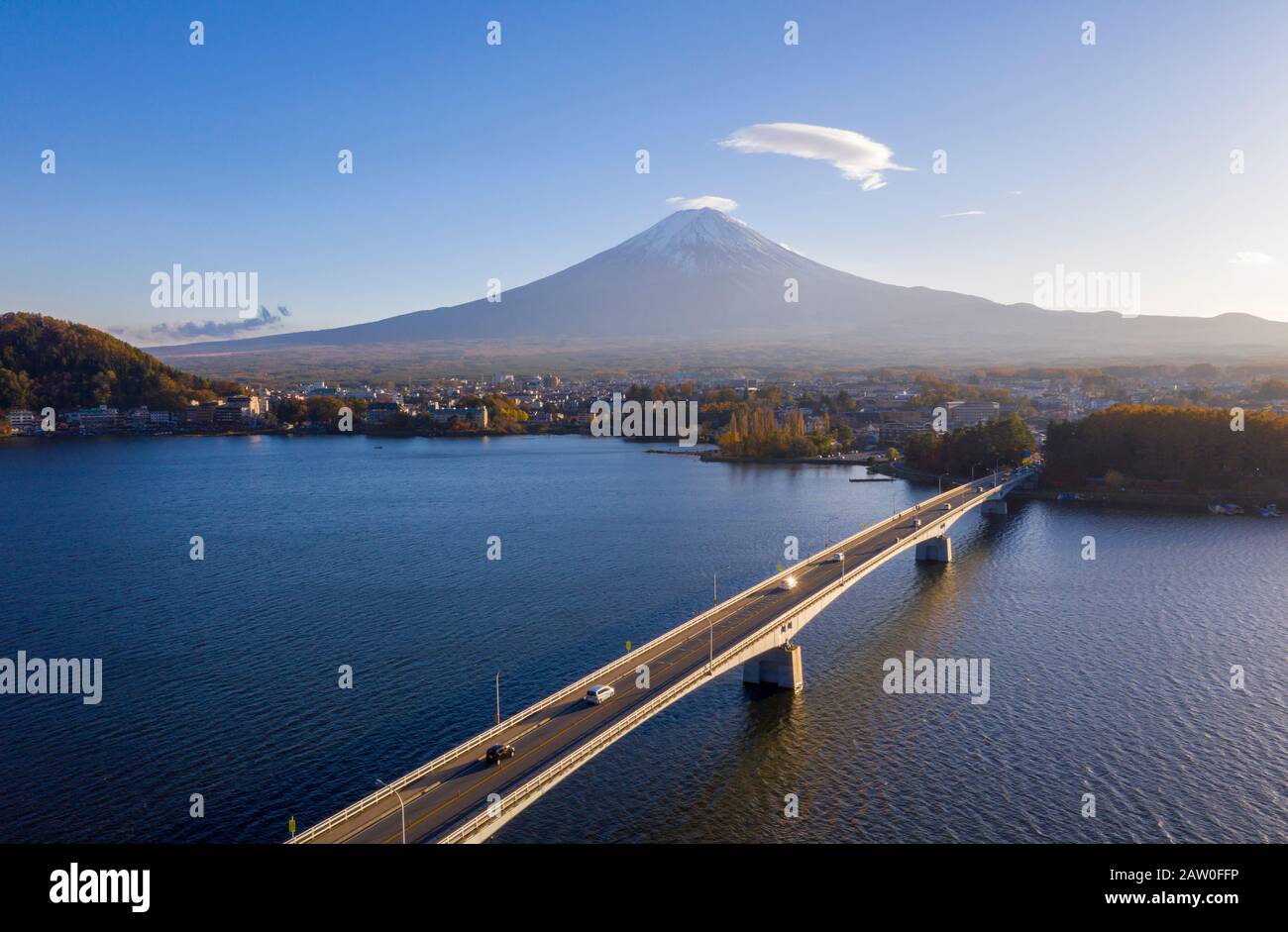 Coucher Du Soleil Sur Le Lac Kawaguchiko, Montagne Fuji, Japon Banque D'Images
