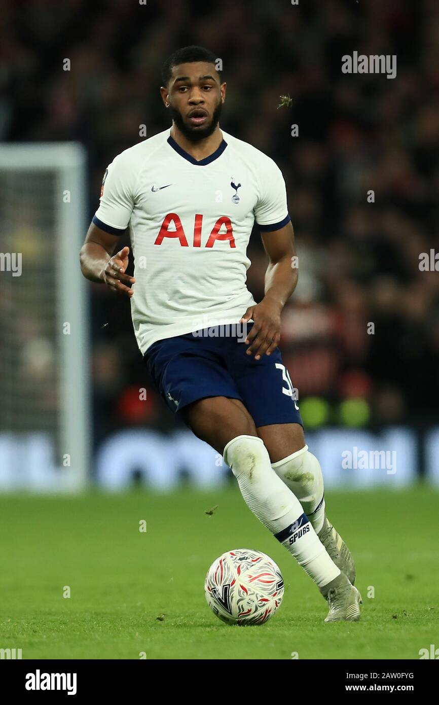 Londres, Royaume-Uni. 5 février 2020. Japhet Tanganga de Tottenham Hotspur lors du match de la FA Cup entre Tottenham Hotspur et Southampton au stade Tottenham Hotspur, Londres, le mercredi 5 février 2020. (Crédit: Leila Coker | Mi News) Usage Éditorial Seulement Crédit: Mi News & Sport /Alay Live News Banque D'Images