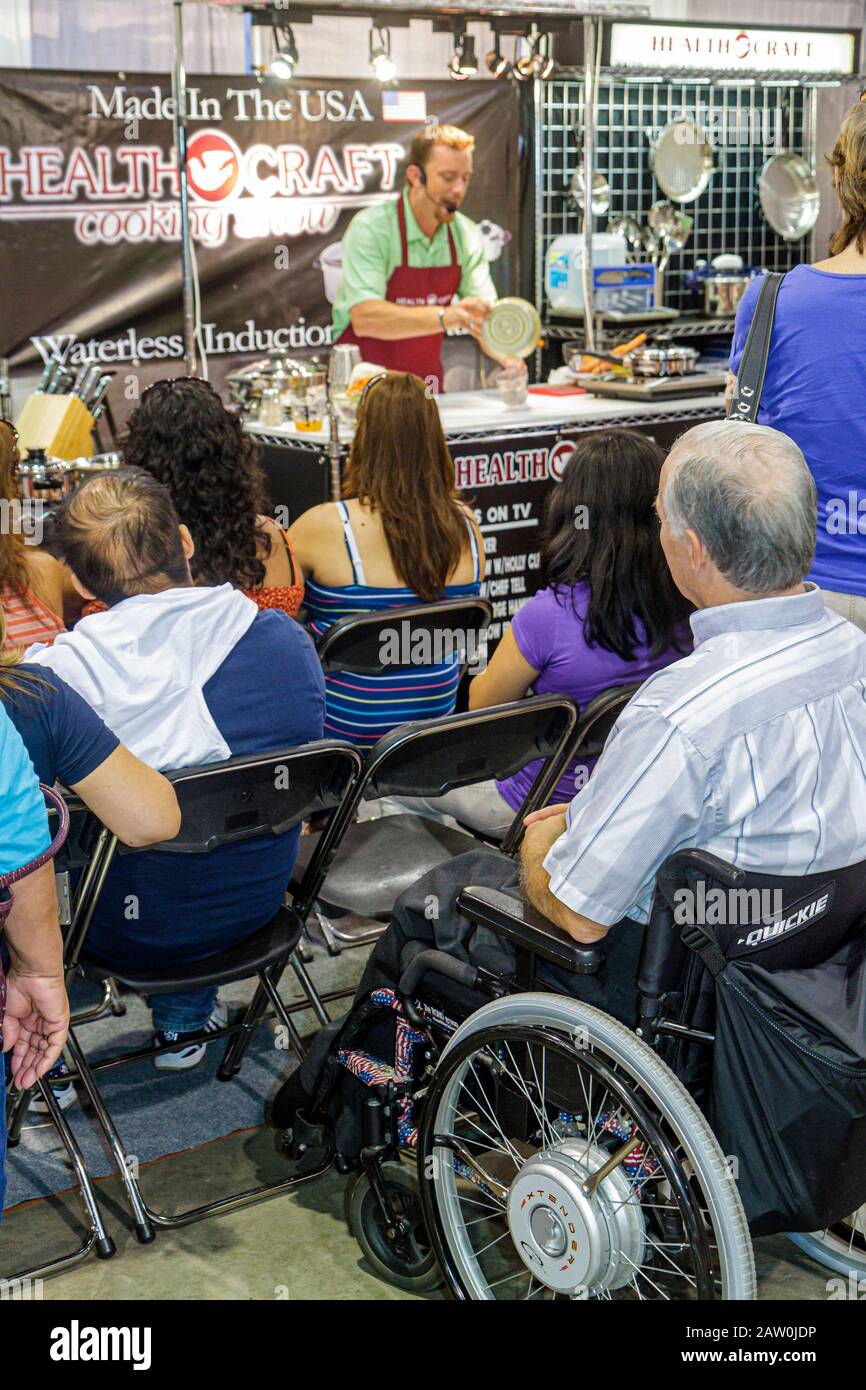 Miami Beach Florida,Miami Beach Convention Center,Home Design & remodelage Show,acheteurs,fournisseurs,stall stalles stands marché shopping shopp Banque D'Images