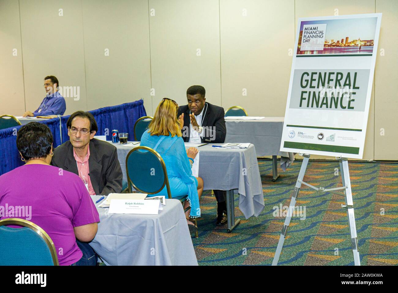 Miami Florida,James L. Knight Convention Center,Miami Financial Planning Day,conseils gratuits,planificateurs guidanceal,signe,logo,finances générales,Black Blacks AF Banque D'Images