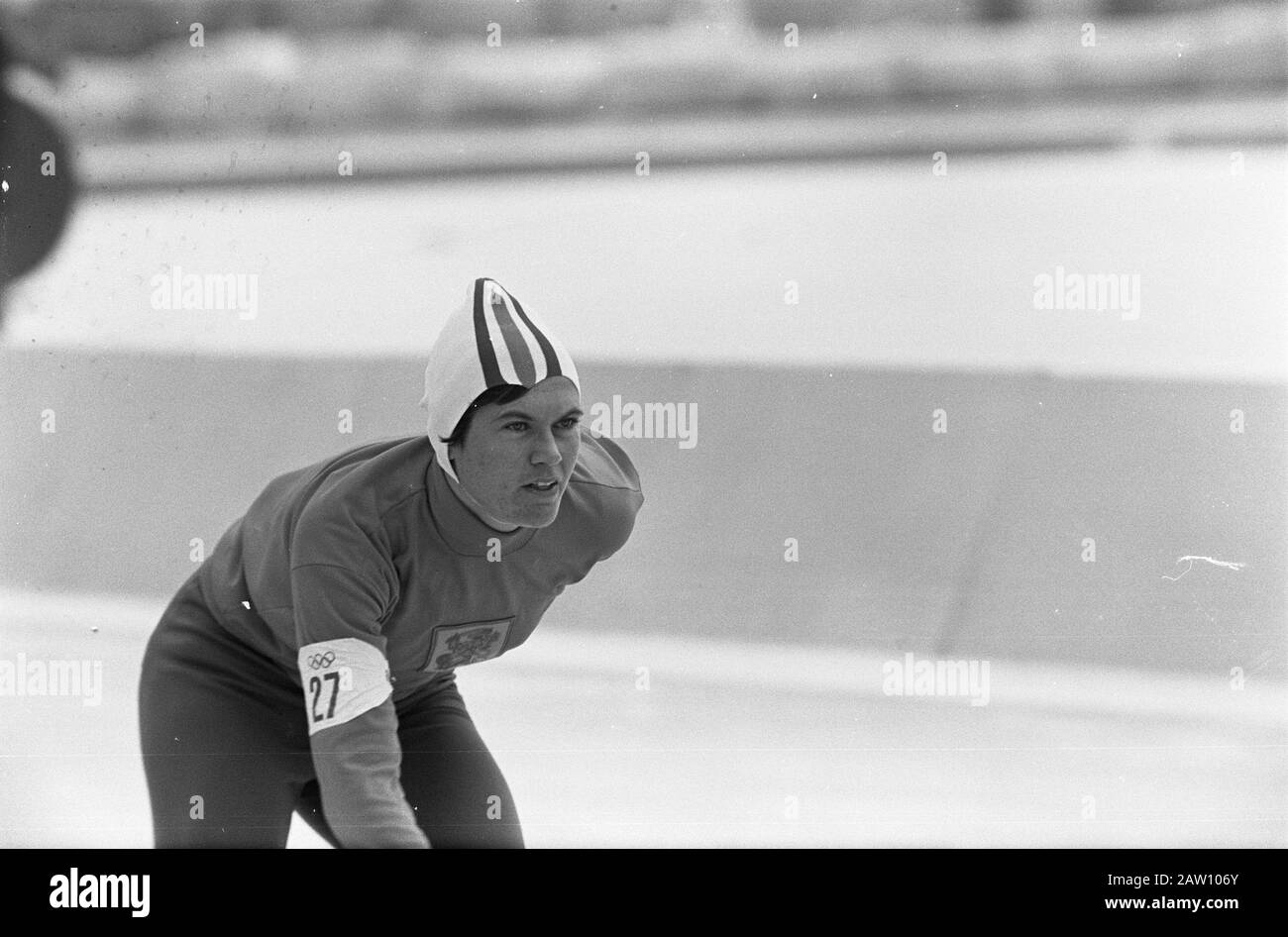 Jeux Olympiques D'Hiver À Grenoble. Stien Kaiser en action à 3000 mètres. Date: 12 Février 1968 Lieu: Grenoble Mots Clés: Patinage, Sport Personne Nom: Kaiser Stien Institution Nom: Jeux Olympiques D'Hiver Banque D'Images