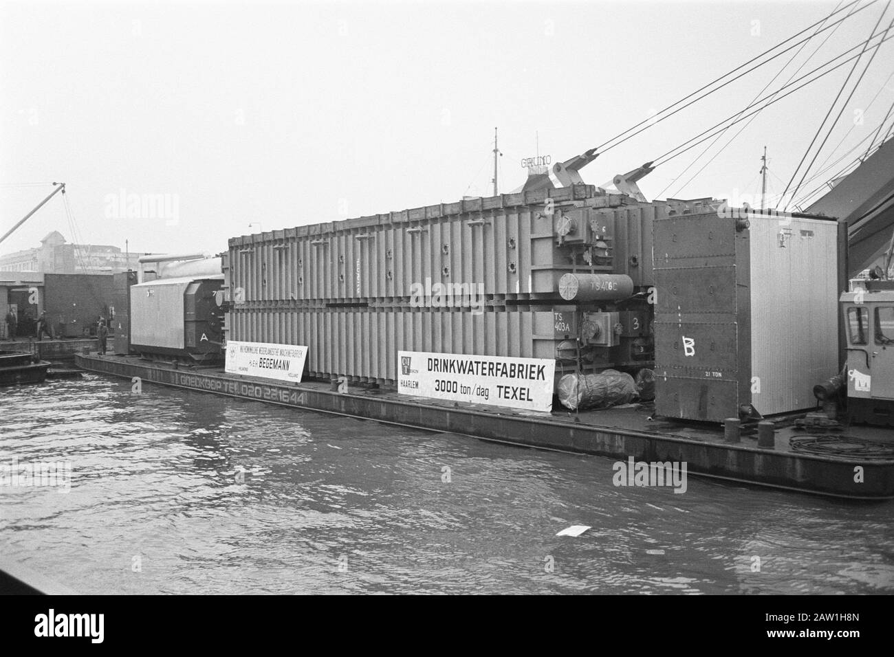 Mission Texelse Courant, navire Beemster équipement de dessalement d'eau à Amsterdam Date: 5 janvier 1972 lieu: Amsterdam, Noord-Holland mots clés: Équipement Banque D'Images