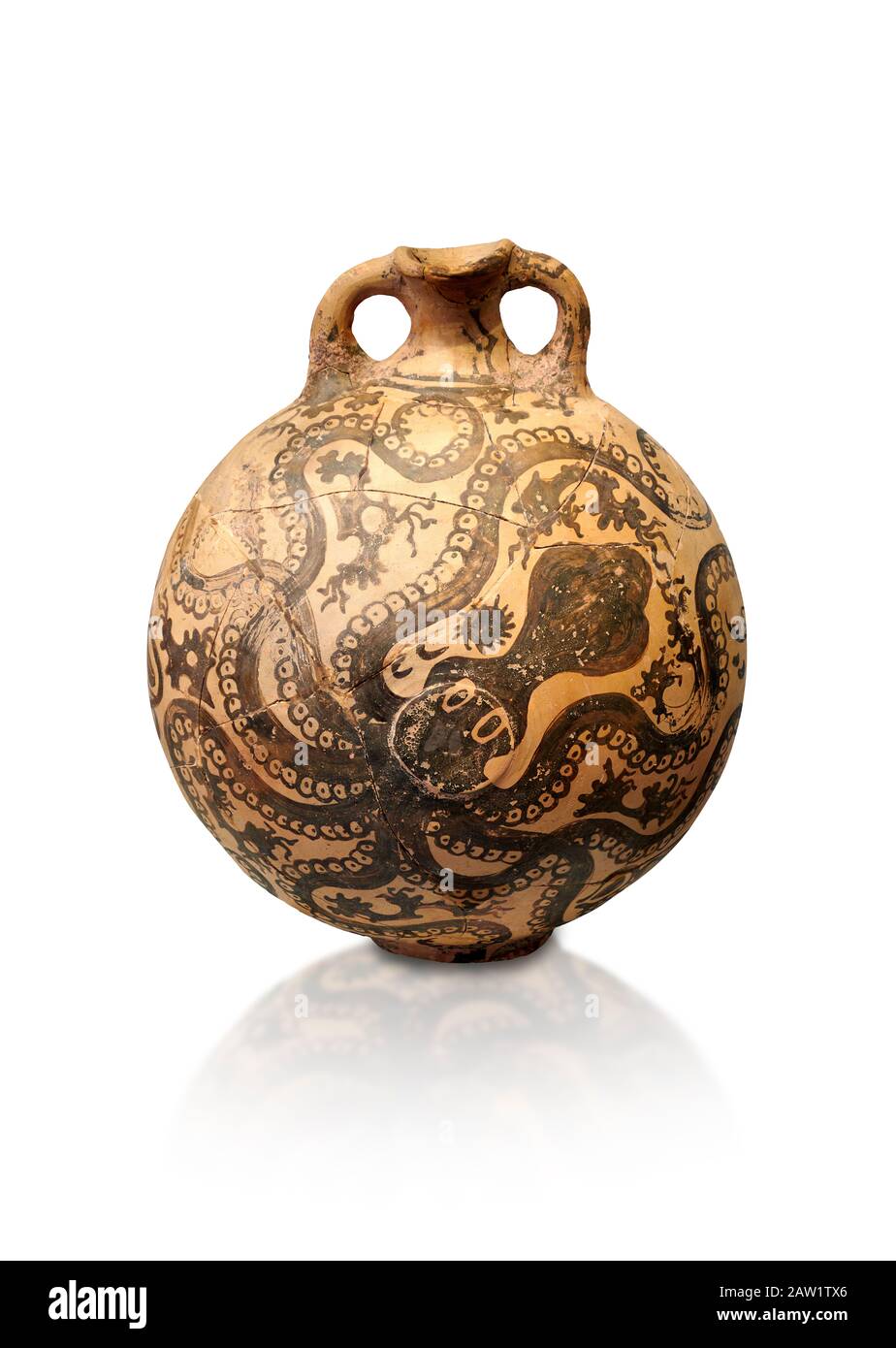 Flacon Minoan 2 manutentionné au style marin stylisé de l'Octopus, Palaikastro, 1500-1450 av. J.-C.; Musée archéologique d'Héraklion, fond blanc Banque D'Images