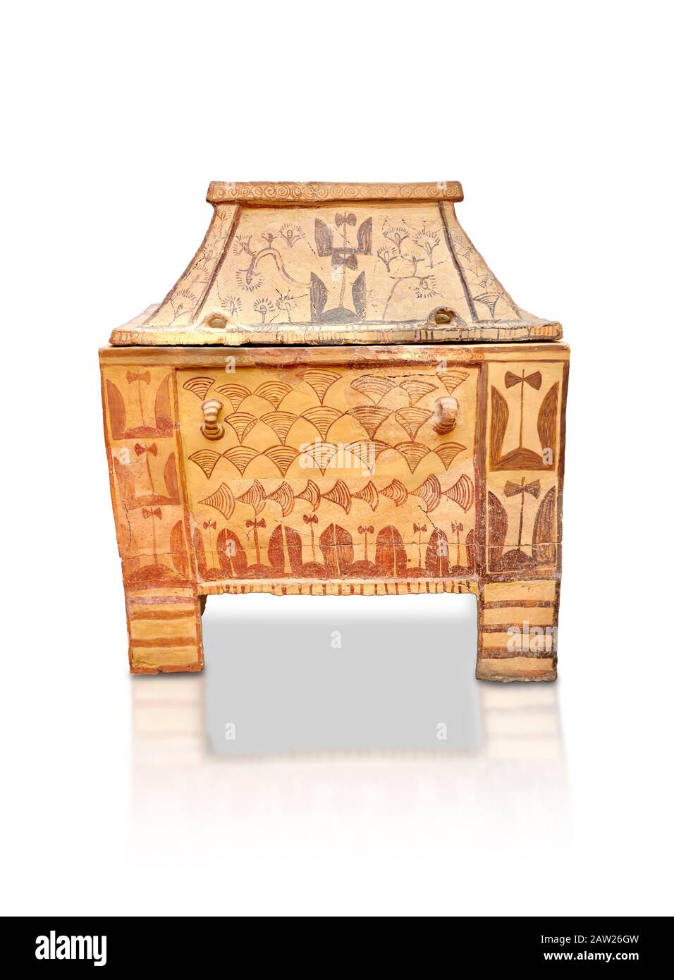Minoan poterie gite larnax cercueil avec double hax et papyrus décorations, Anthanatoi 1370-1250 BC, Musée archéologique d'Héraklion, blanc Banque D'Images