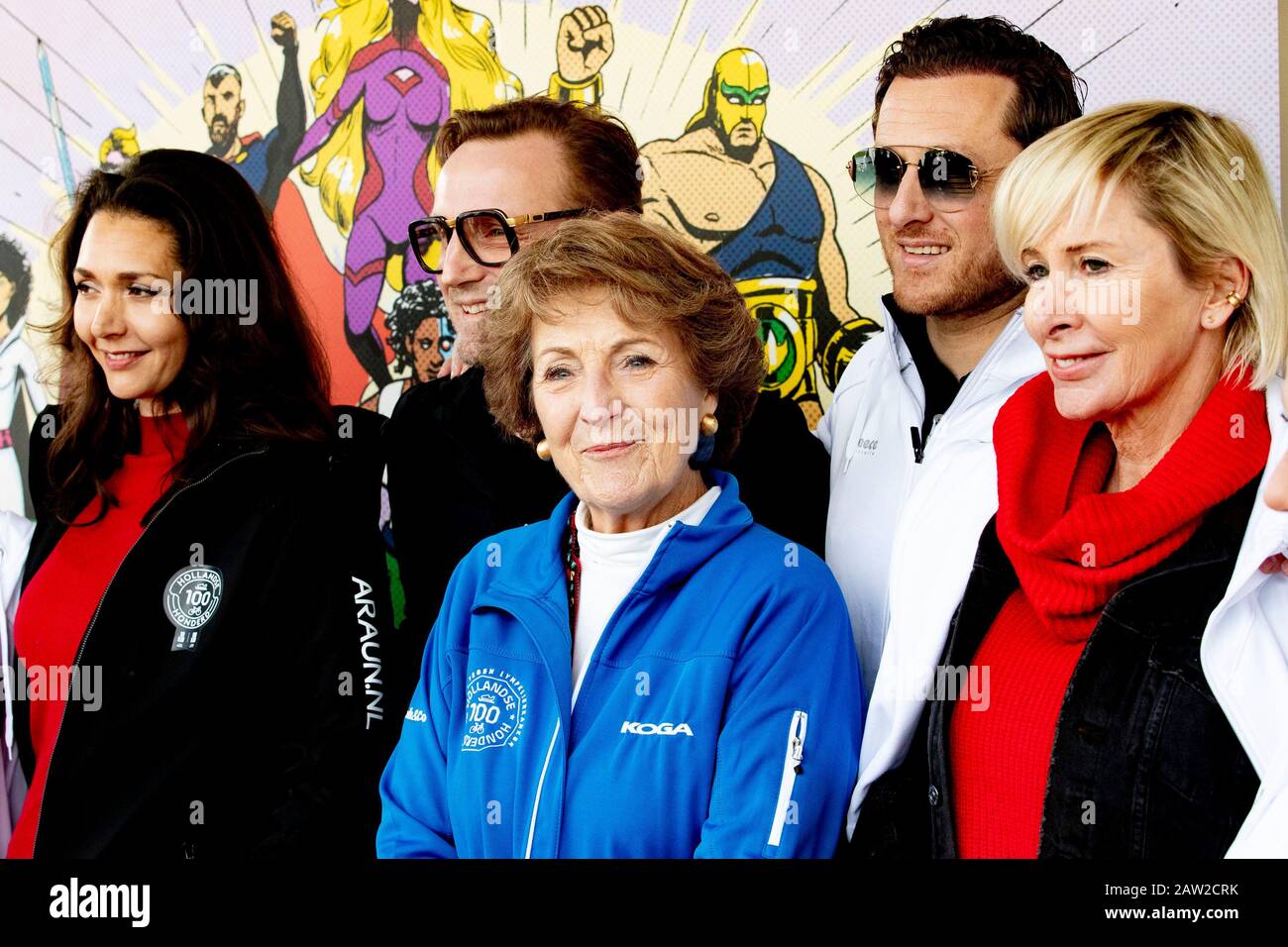 Amsterdam, Pays-Bas. 06 février 2020. Amsterdam, Jaap Eden IJsbaan, 06-02-2020, Présentation de la presse de Hollandse 100 : l'édition SUPER-HÉROS. Avec Le Prince Bernhard Junior Et La Princesse Margriet. Crédit: Pro Shots/Alay Live News Banque D'Images