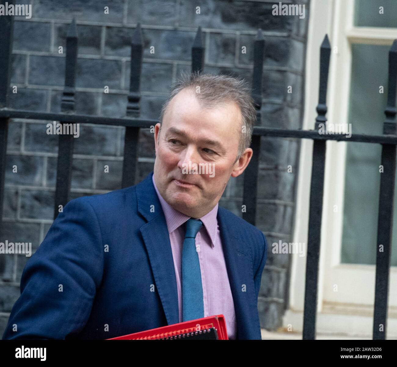 Londres, Royaume-Uni. 6 février 2020. Simon Hart MP PC Welsh Secrétaire quitte une réunion du Cabinet au 10 Downing Street, Londres Credit: Ian Davidson/Alay Live News Banque D'Images